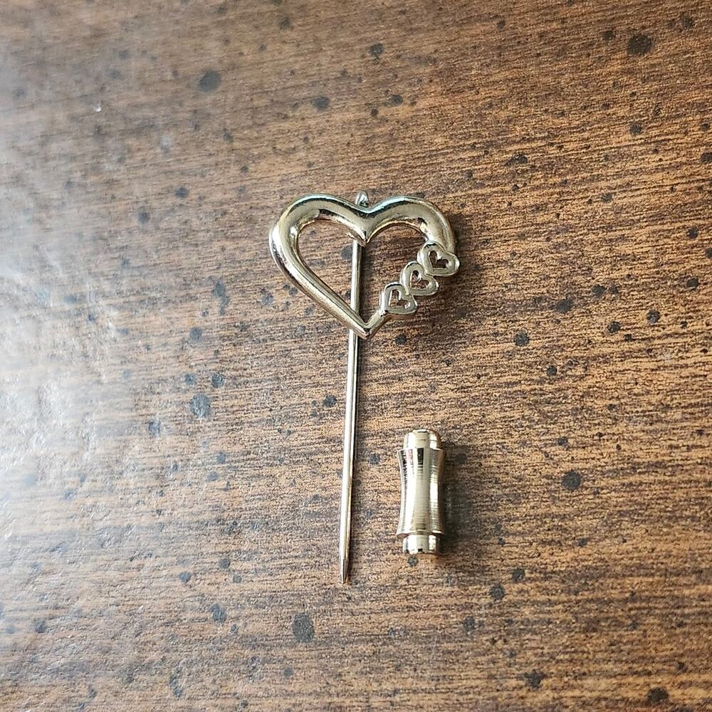 Gold Tone Open Heart Stick Pin Brooch Triple Mini Love Lapel Scarf Hat Jewelry